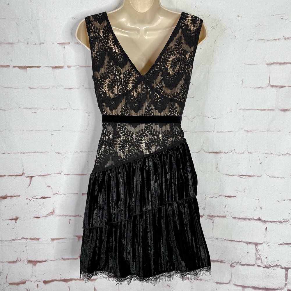 NEW ANTHROPOLOGIE FOXIEDOX Aurora S Black Lace & Velvet Ruffle Dress Size Small - Picture 15 of 15